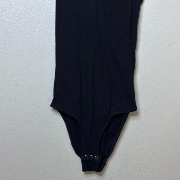 Abercrombie &‎ Fitch Women Bodysuit Black Size Small. - Picture 3 of 9